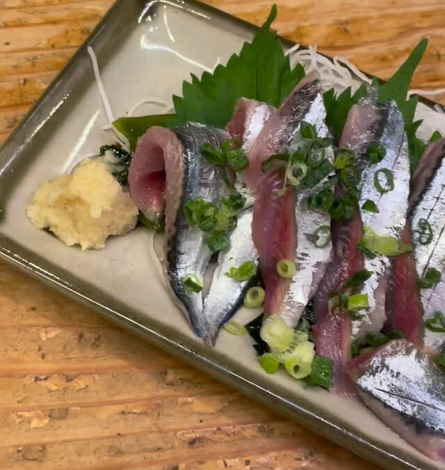 秋刀魚の刺身1500円